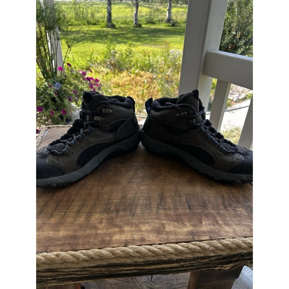 Act Iii hiking boots